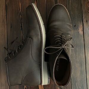 Joe Fresh • men’s brown lace up ankle shoe preppy collegiate chukka • size 10